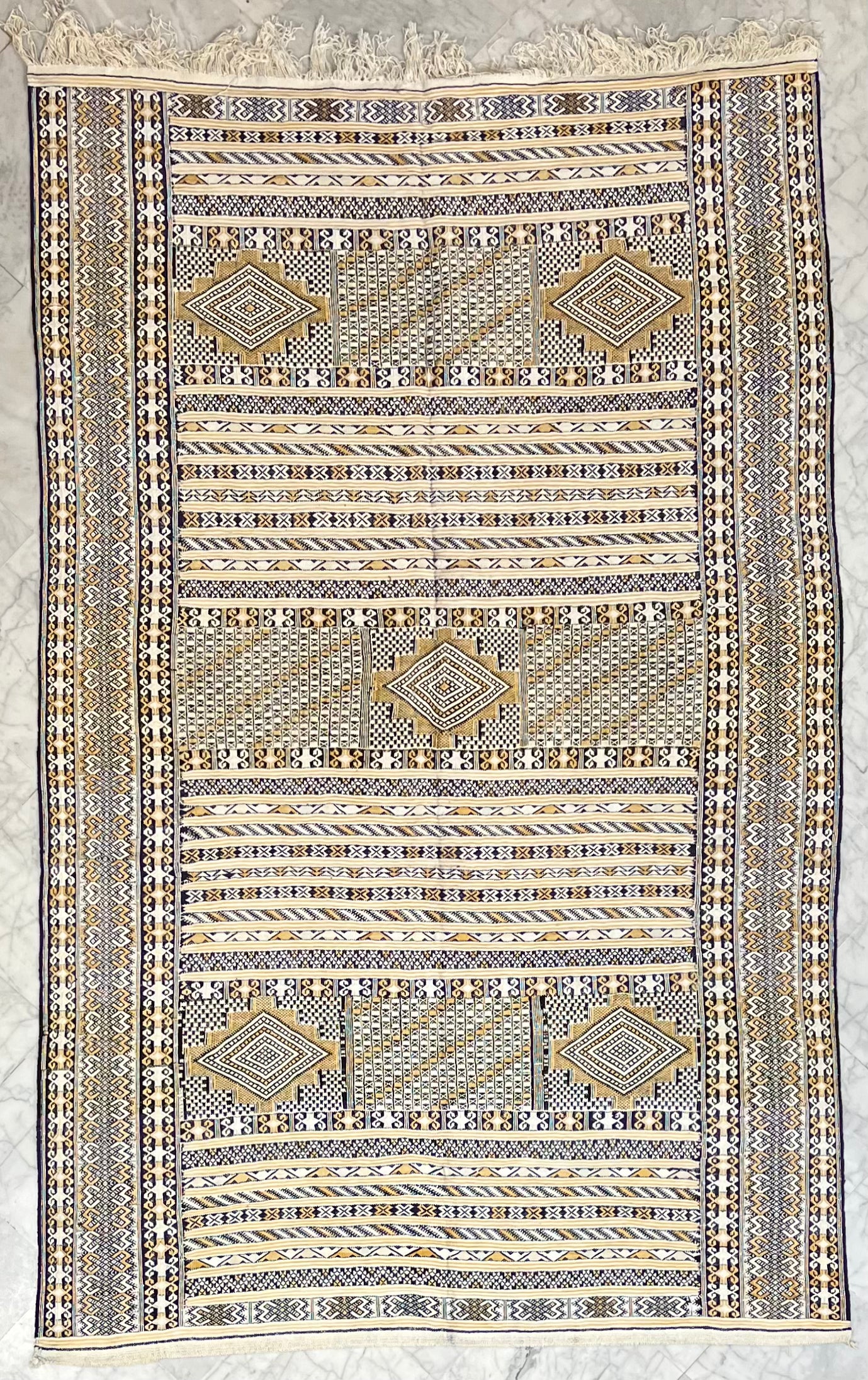 Moja Kelim #69 Maat 185 x 290
